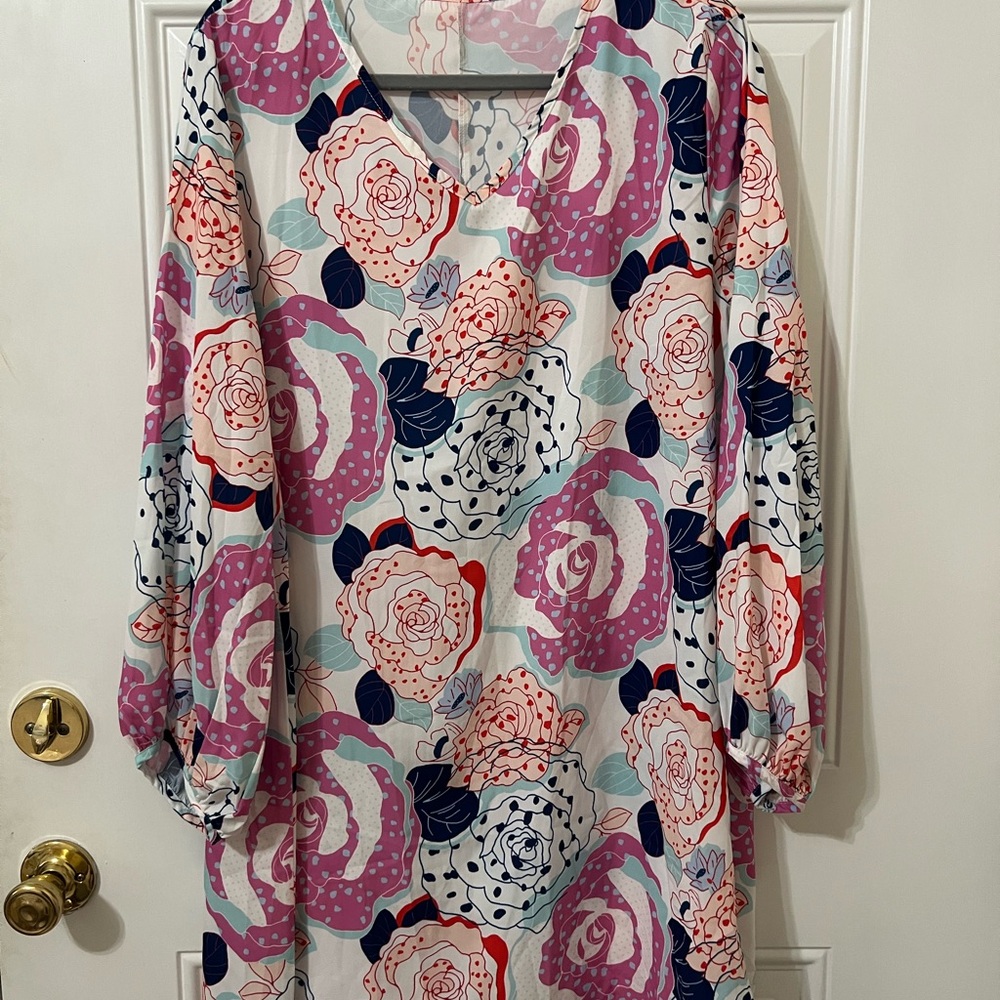 Floral V-Neck Dress with Long Sleeves